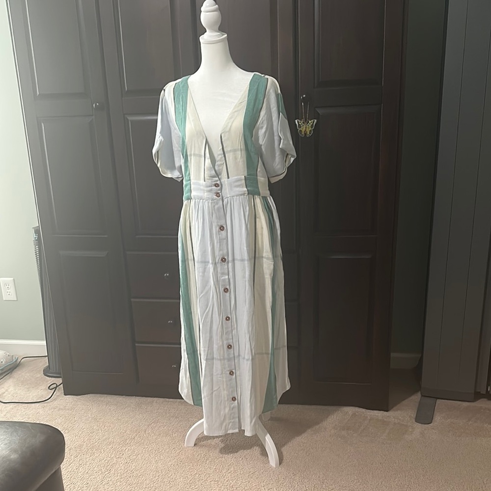 O'Neill Green Buttoned Puff Sleeve Sundress